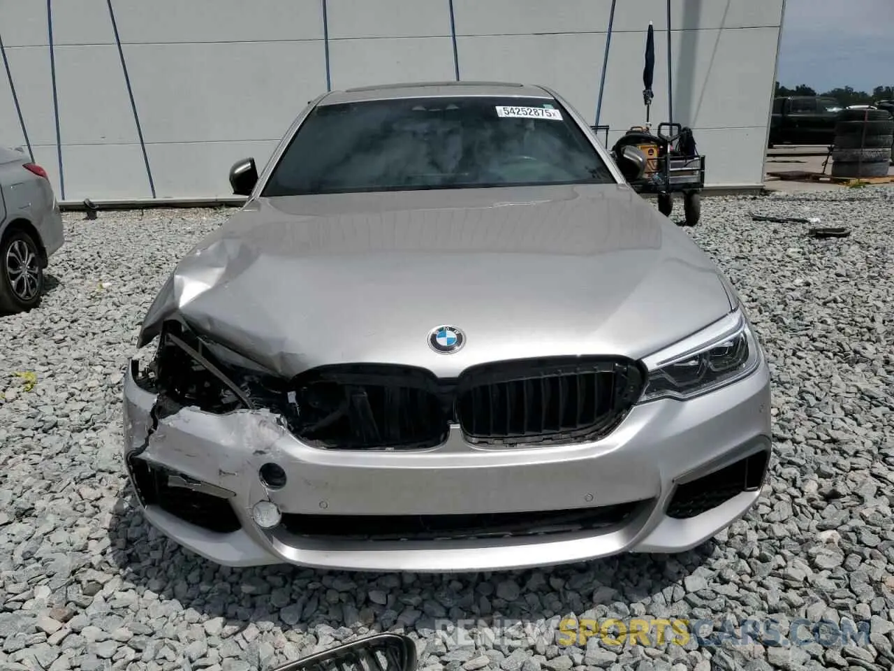 5 Photograph of a damaged car WBAJB9C53KB464902 BMW M5 2019