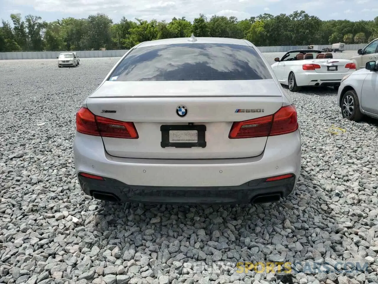 6 Photograph of a damaged car WBAJB9C53KB464902 BMW M5 2019
