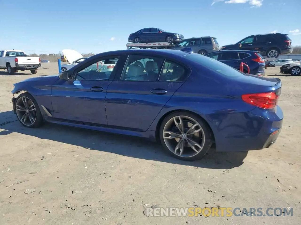 2 Фотография поврежденного автомобиля WBAJB9C54KB288202 BMW M5 2019