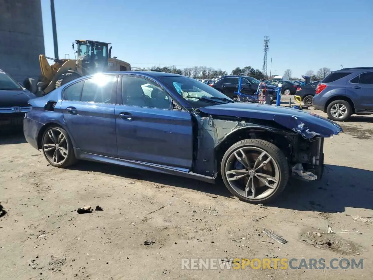4 Фотография поврежденного автомобиля WBAJB9C54KB288202 BMW M5 2019