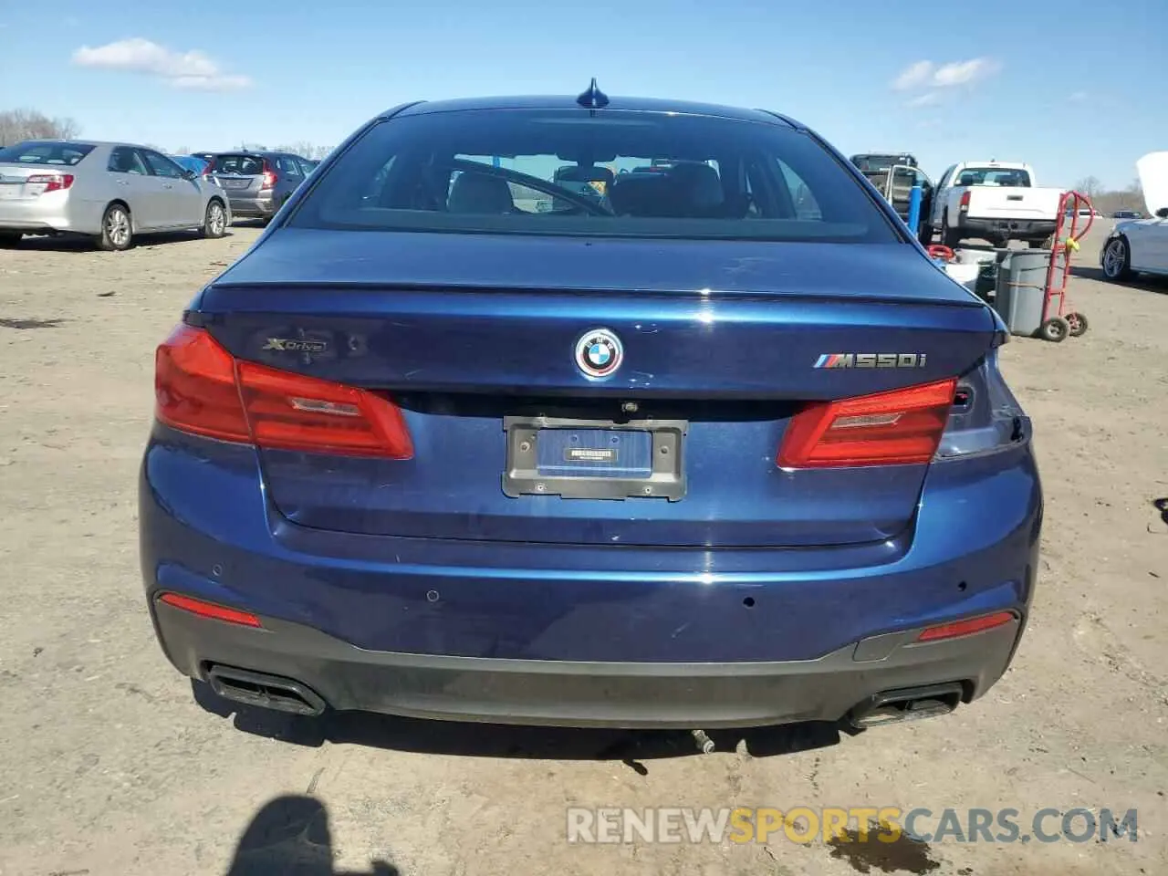 6 Фотография поврежденного автомобиля WBAJB9C54KB288202 BMW M5 2019