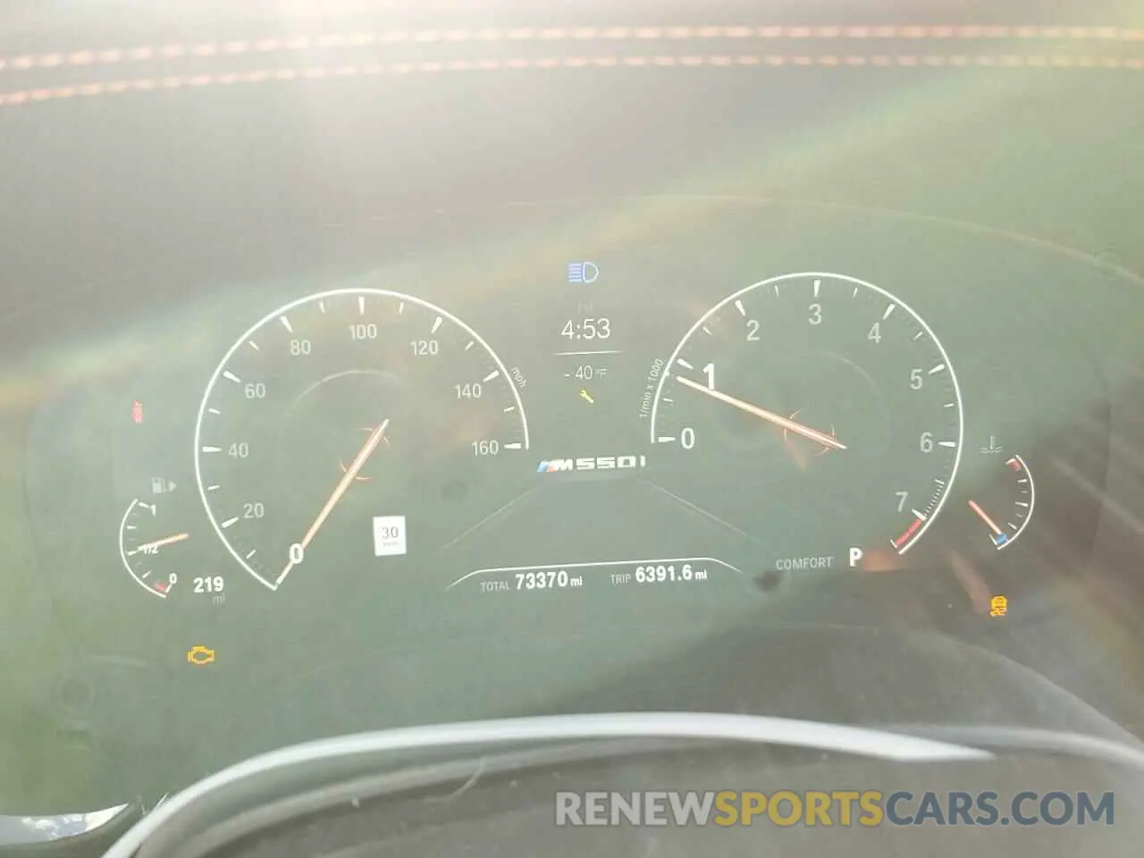 9 Photograph of a damaged car WBAJB9C54KB288670 BMW M5 2019