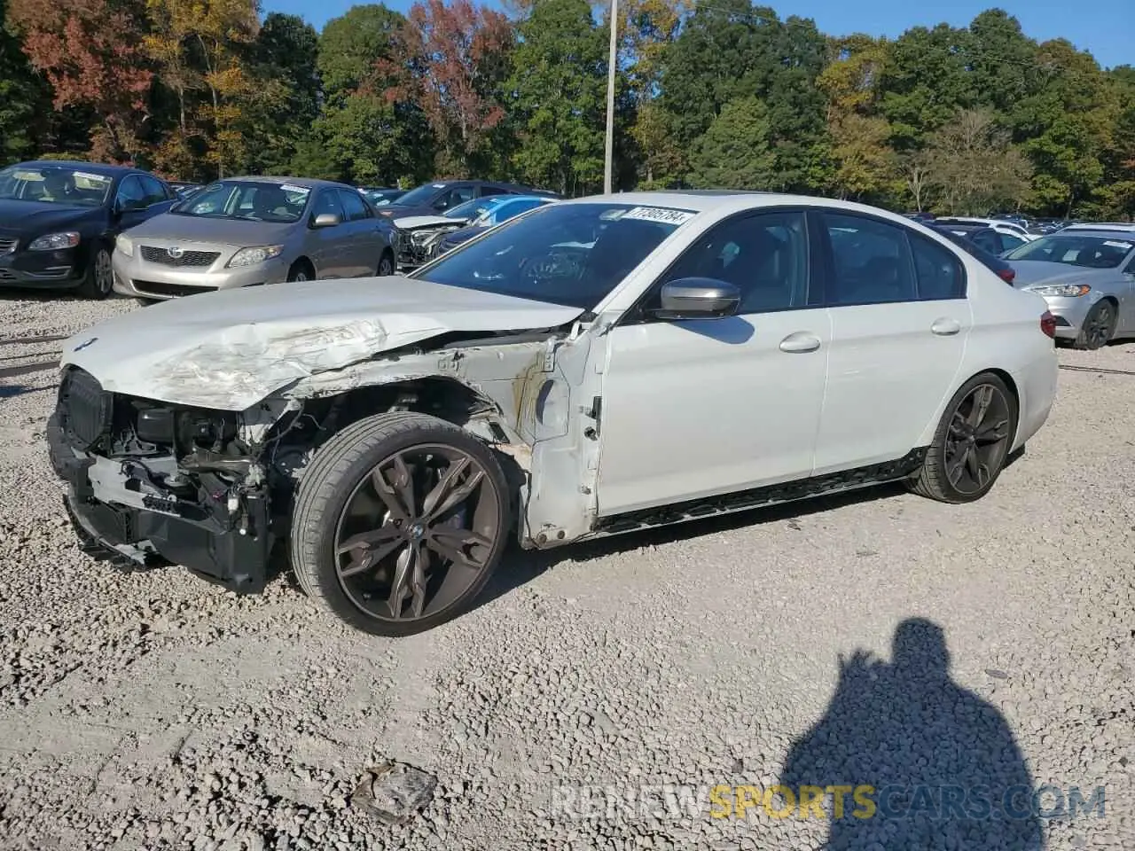 1 Photograph of a damaged car WBAJB9C57KB288727 BMW M5 2019