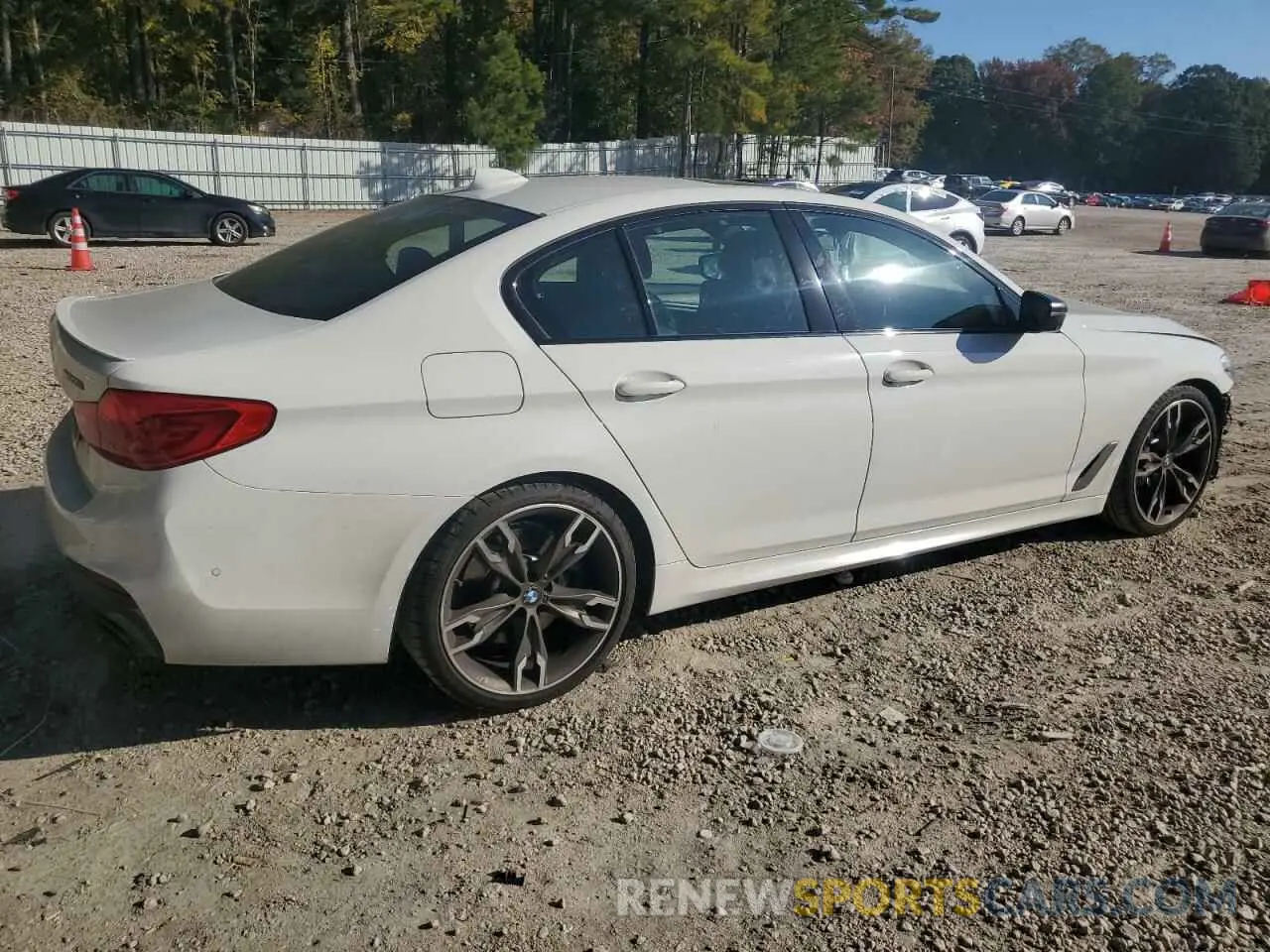 3 Photograph of a damaged car WBAJB9C57KB288727 BMW M5 2019