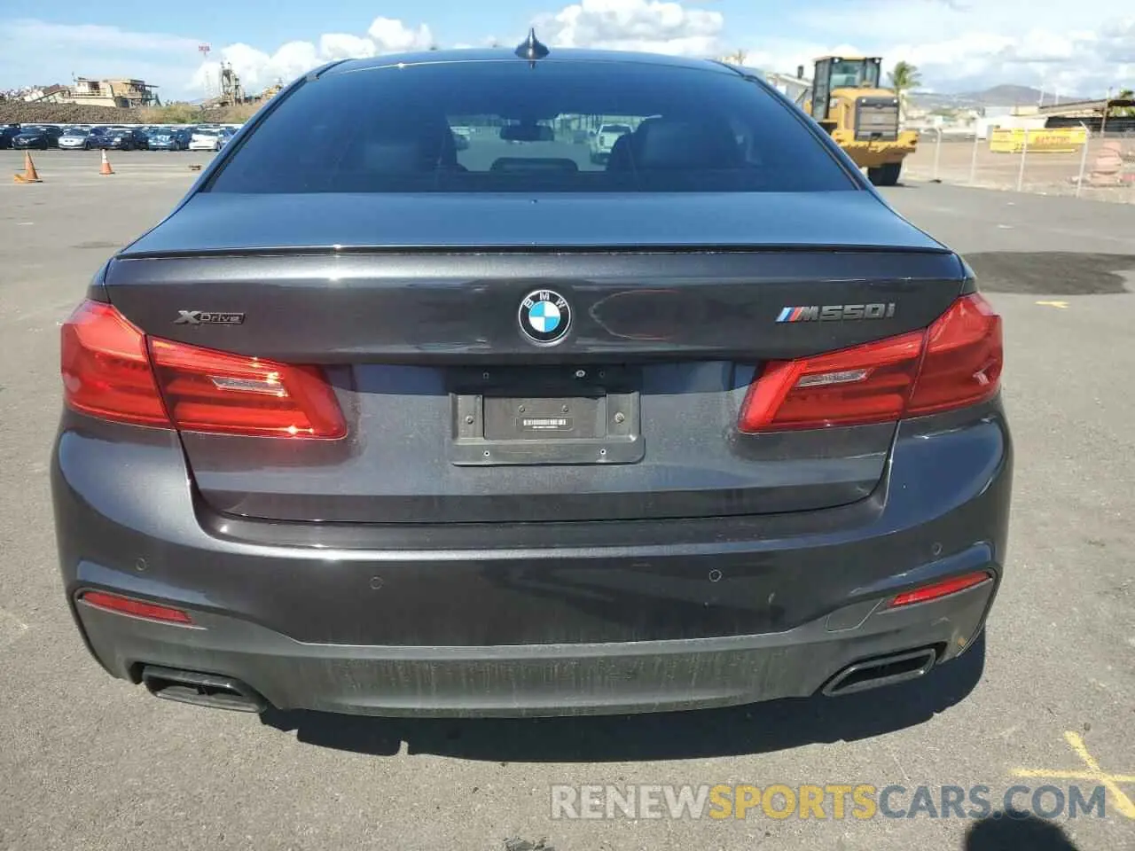 6 Photograph of a damaged car WBAJB9C57KB289036 BMW M5 2019