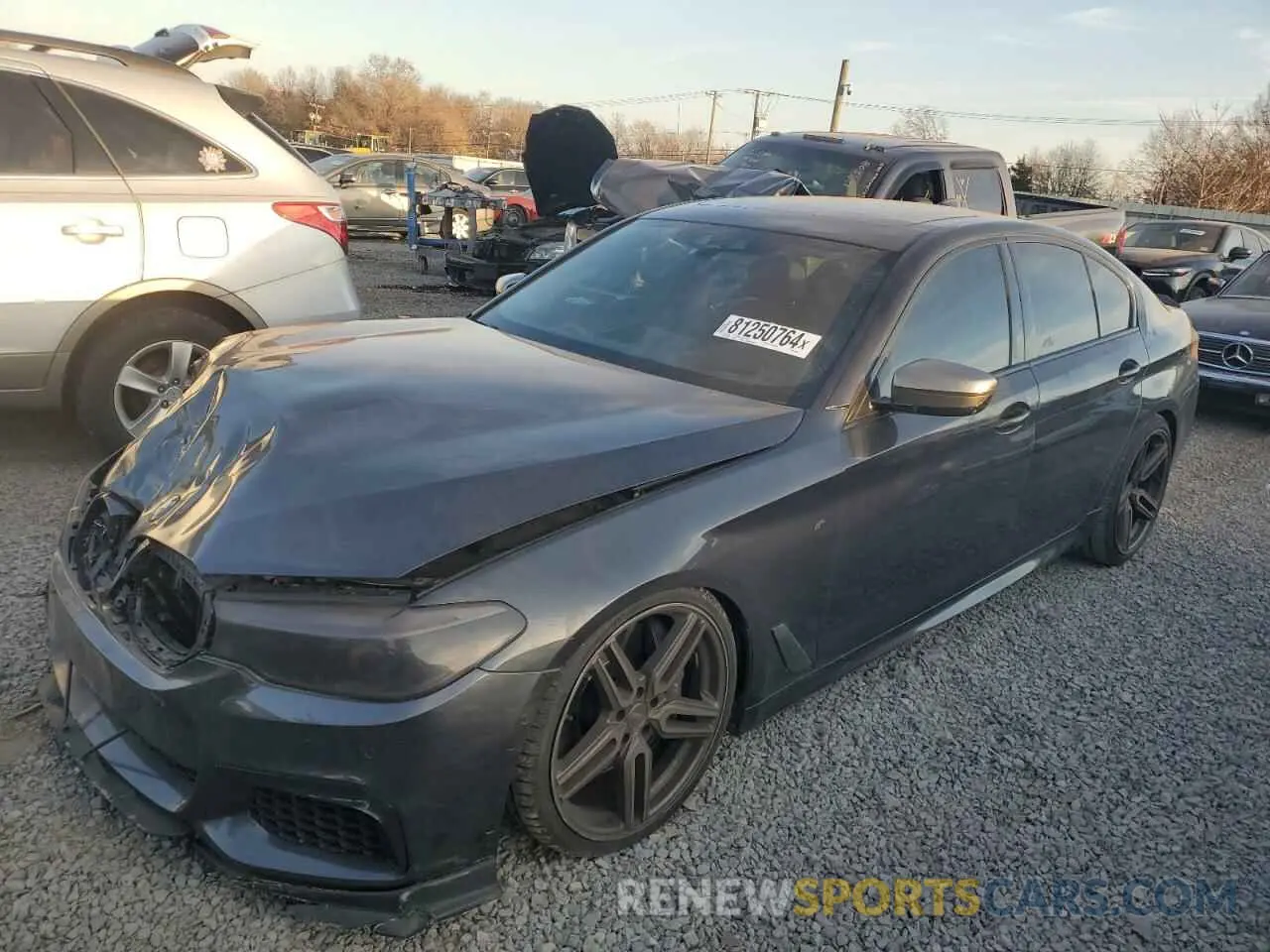 1 Photograph of a damaged car WBAJB9C59KB287496 BMW M5 2019
