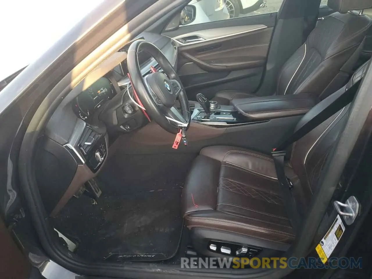 7 Photograph of a damaged car WBAJB9C59KB287496 BMW M5 2019