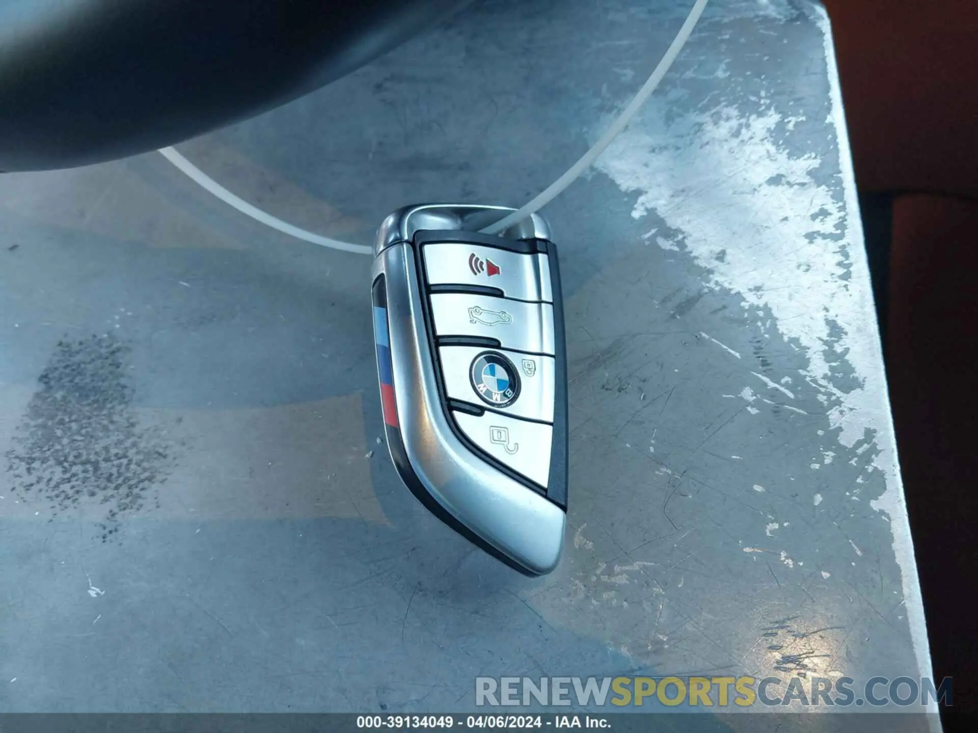11 Photograph of a damaged car WBSJF0C52KB447231 BMW M5 2019