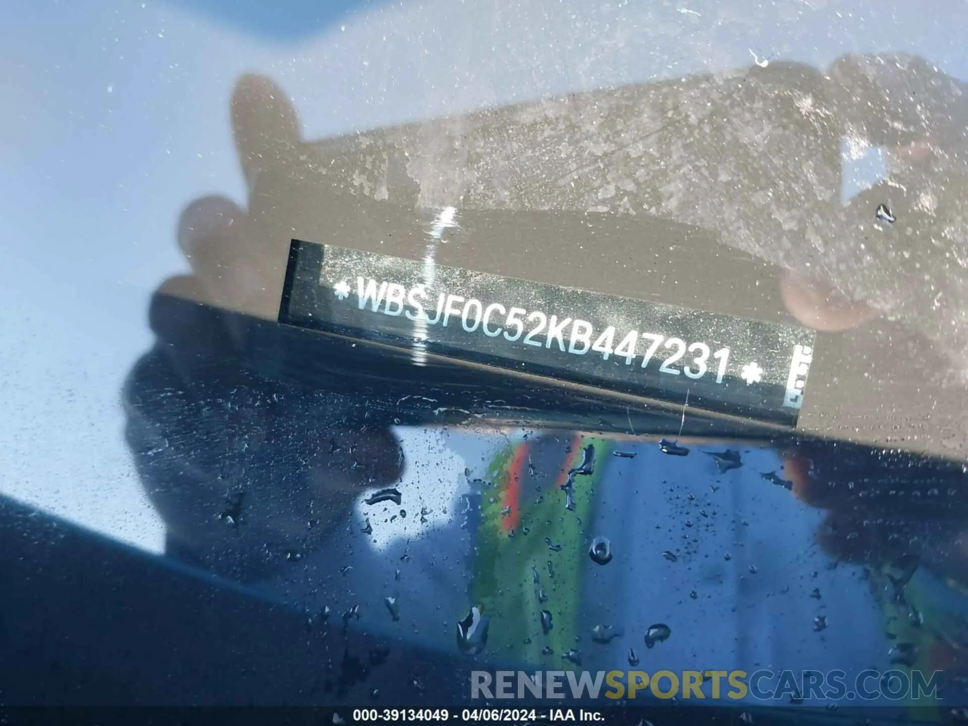 9 Photograph of a damaged car WBSJF0C52KB447231 BMW M5 2019