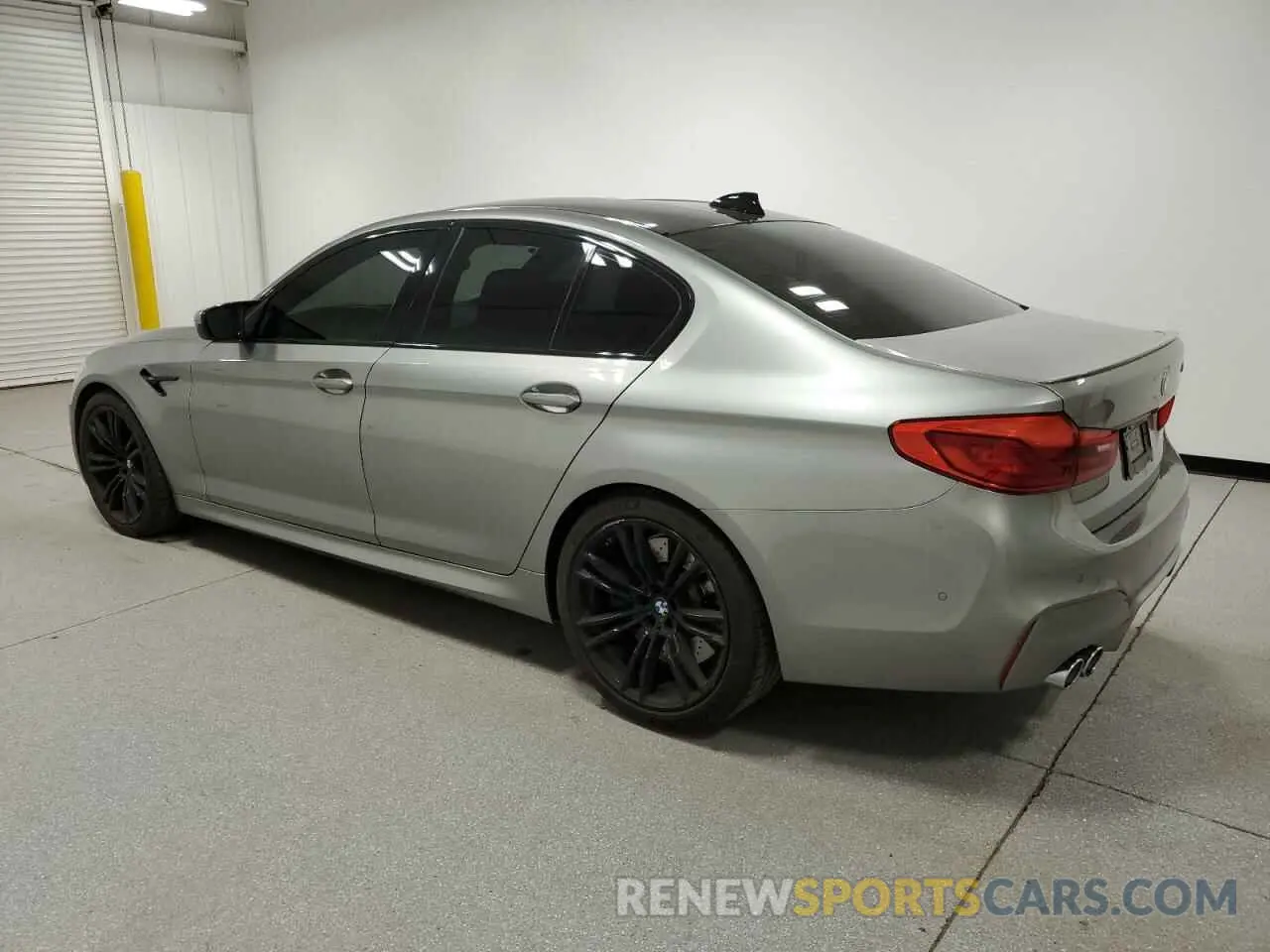 2 Photograph of a damaged car WBSJF0C53KB448498 BMW M5 2019