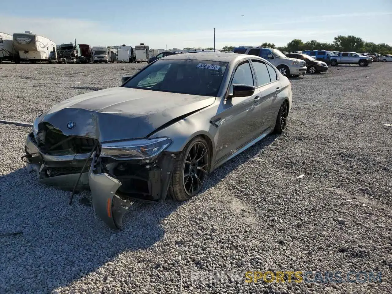 2 Фотография поврежденного автомобиля WBSJF0C55KB284624 BMW M5 2019