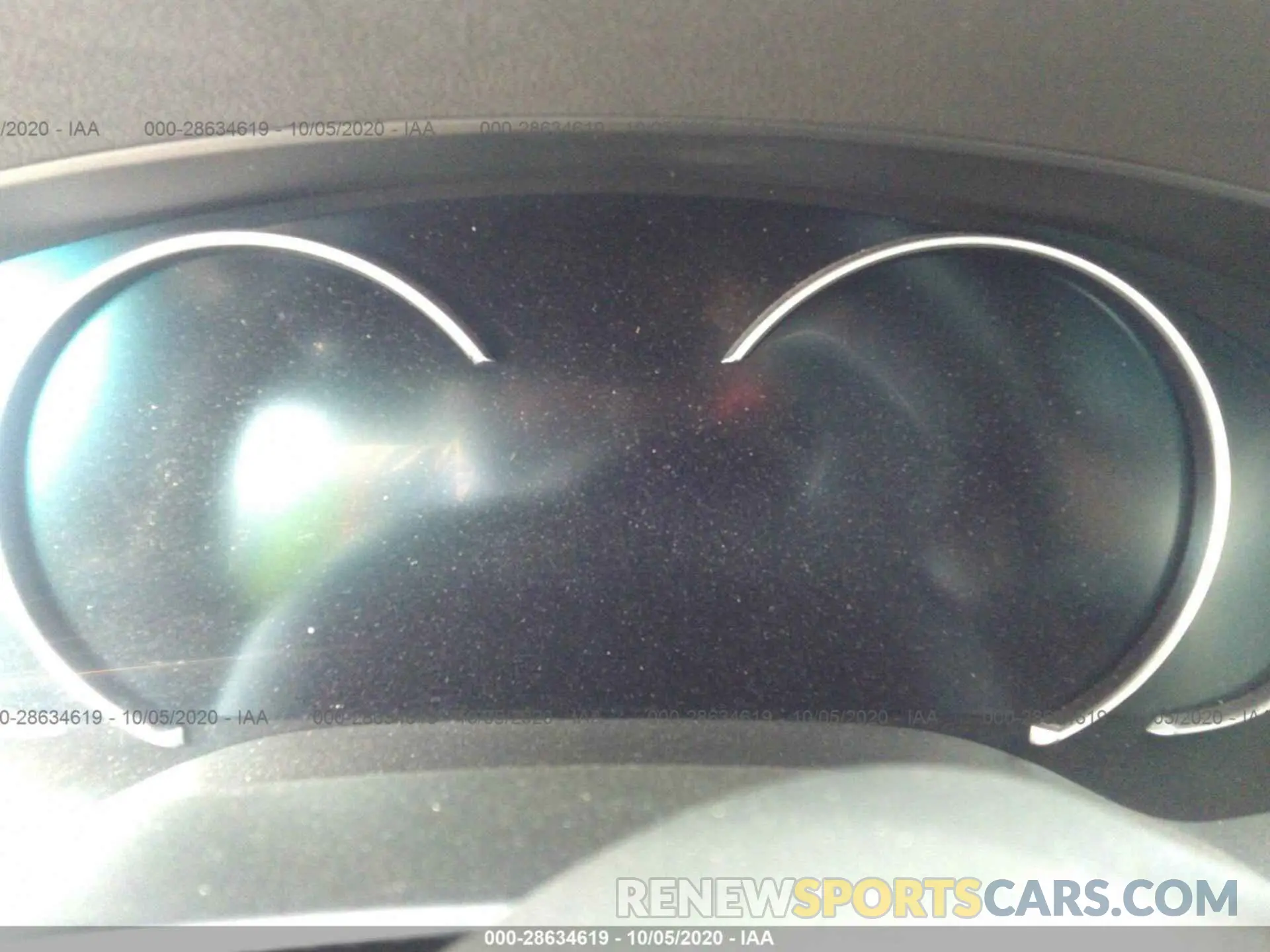 7 Photograph of a damaged car WBSJF0C56KB447359 BMW M5 2019