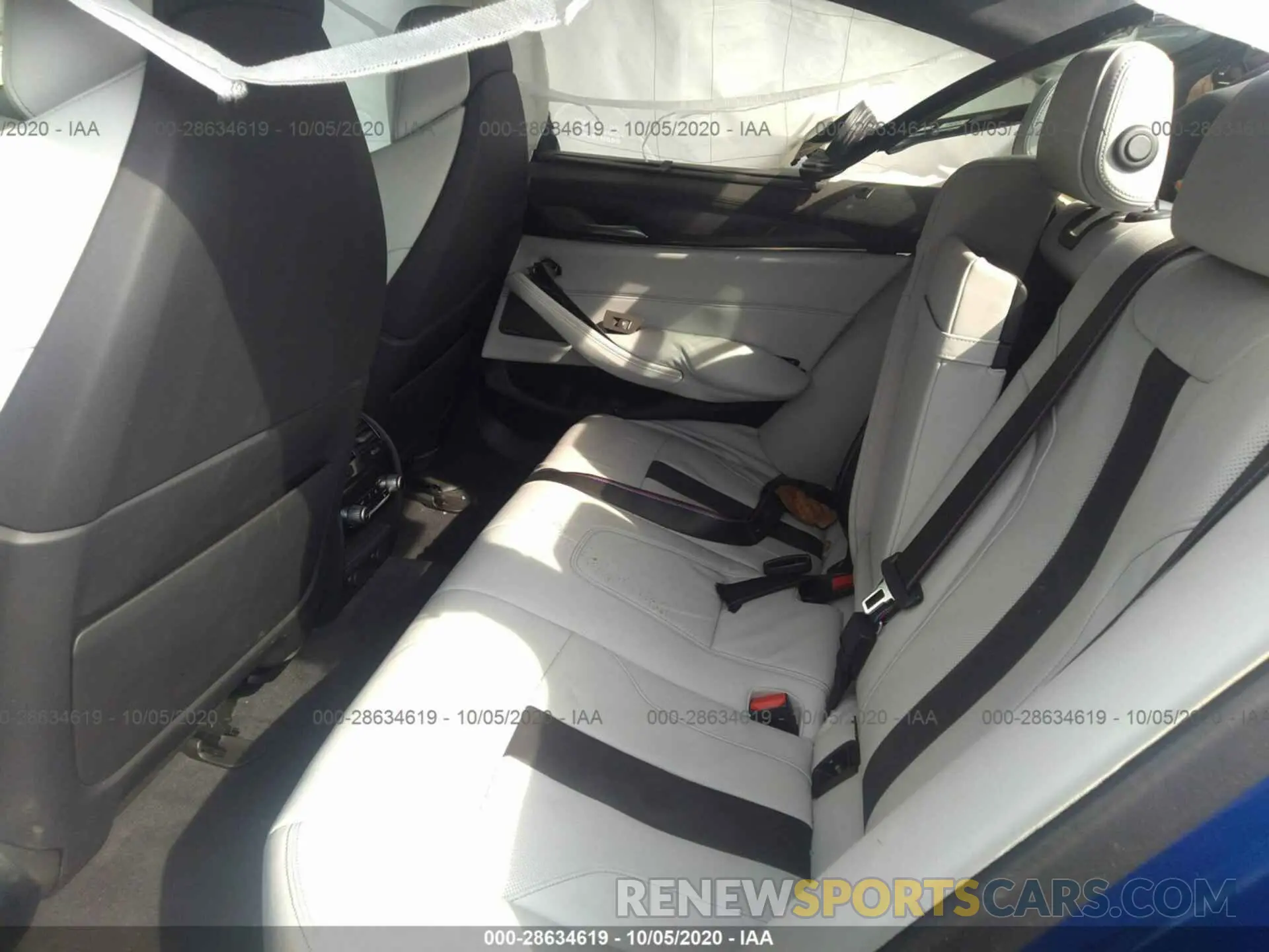 8 Photograph of a damaged car WBSJF0C56KB447359 BMW M5 2019