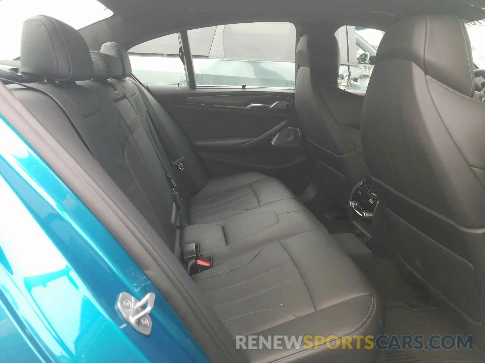 6 Photograph of a damaged car WBSJF0C56KB448141 BMW M5 2019