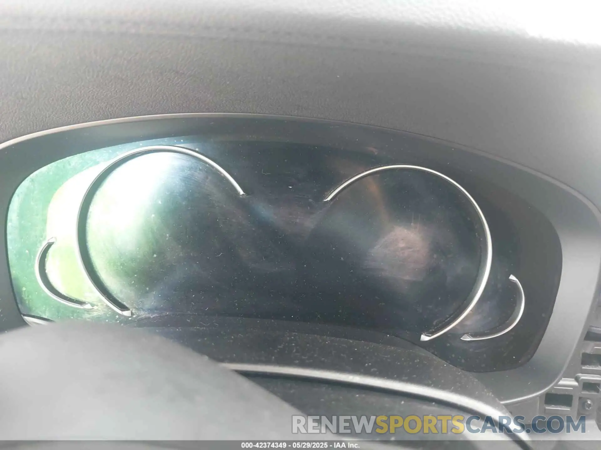 14 Photograph of a damaged car WBSJF0C58KB447623 BMW M5 2019
