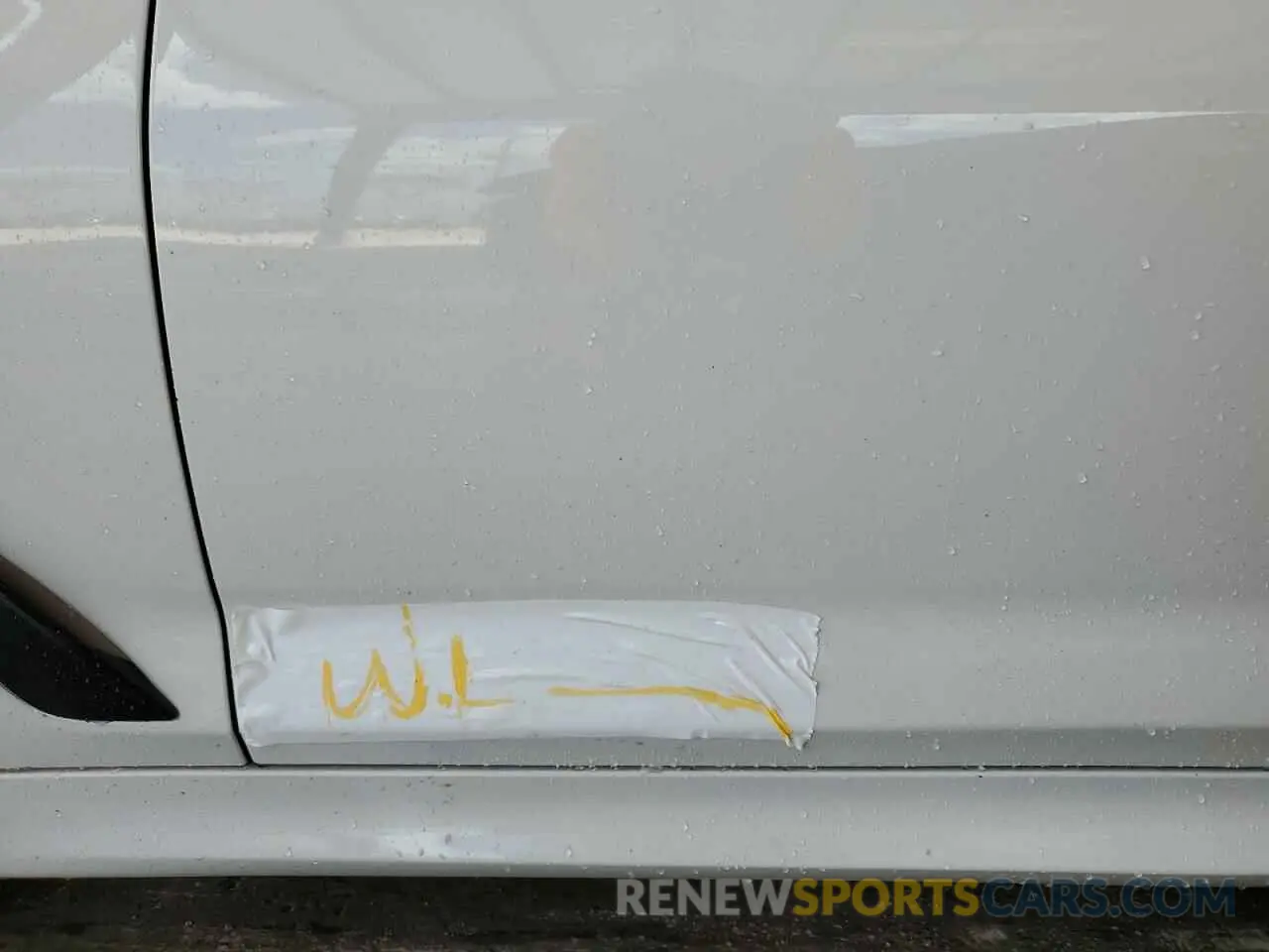 12 Photograph of a damaged car WBAJS7C07LBN96328 BMW M5 2020