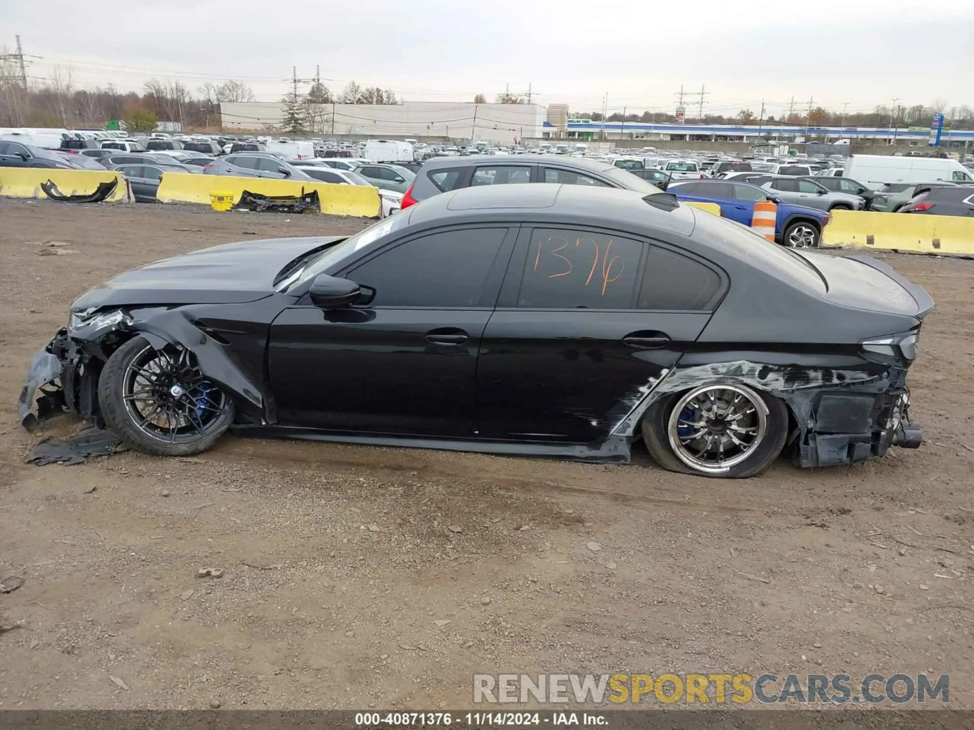 13 Photograph of a damaged car WBSJF0C01LCD33045 BMW M5 2020