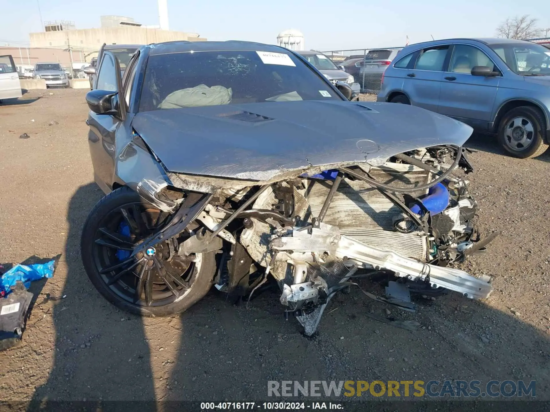 6 Photograph of a damaged car WBSJF0C06LCE13666 BMW M5 2020