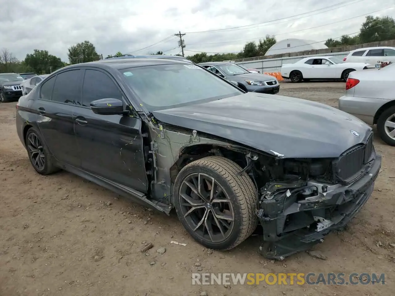 4 Фотография поврежденного автомобиля WBA13BK06MCF41921 BMW M5 2021