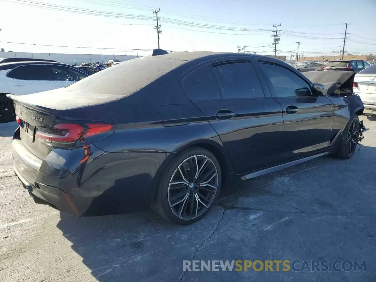 3 Photograph of a damaged car WBA13BK06MCF92173 BMW M5 2021