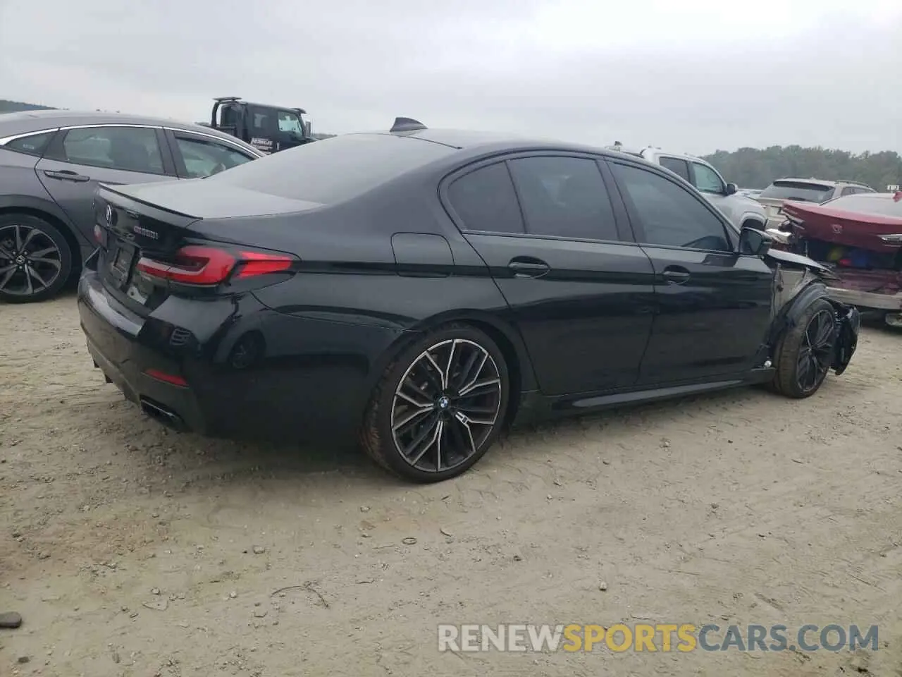 3 Фотография поврежденного автомобиля WBA13BK0XMCF46927 BMW M5 2021