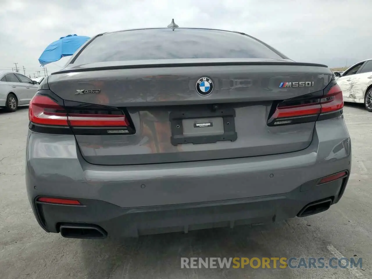 6 Photograph of a damaged car WBA13BK08NCJ34424 BMW M5 2022