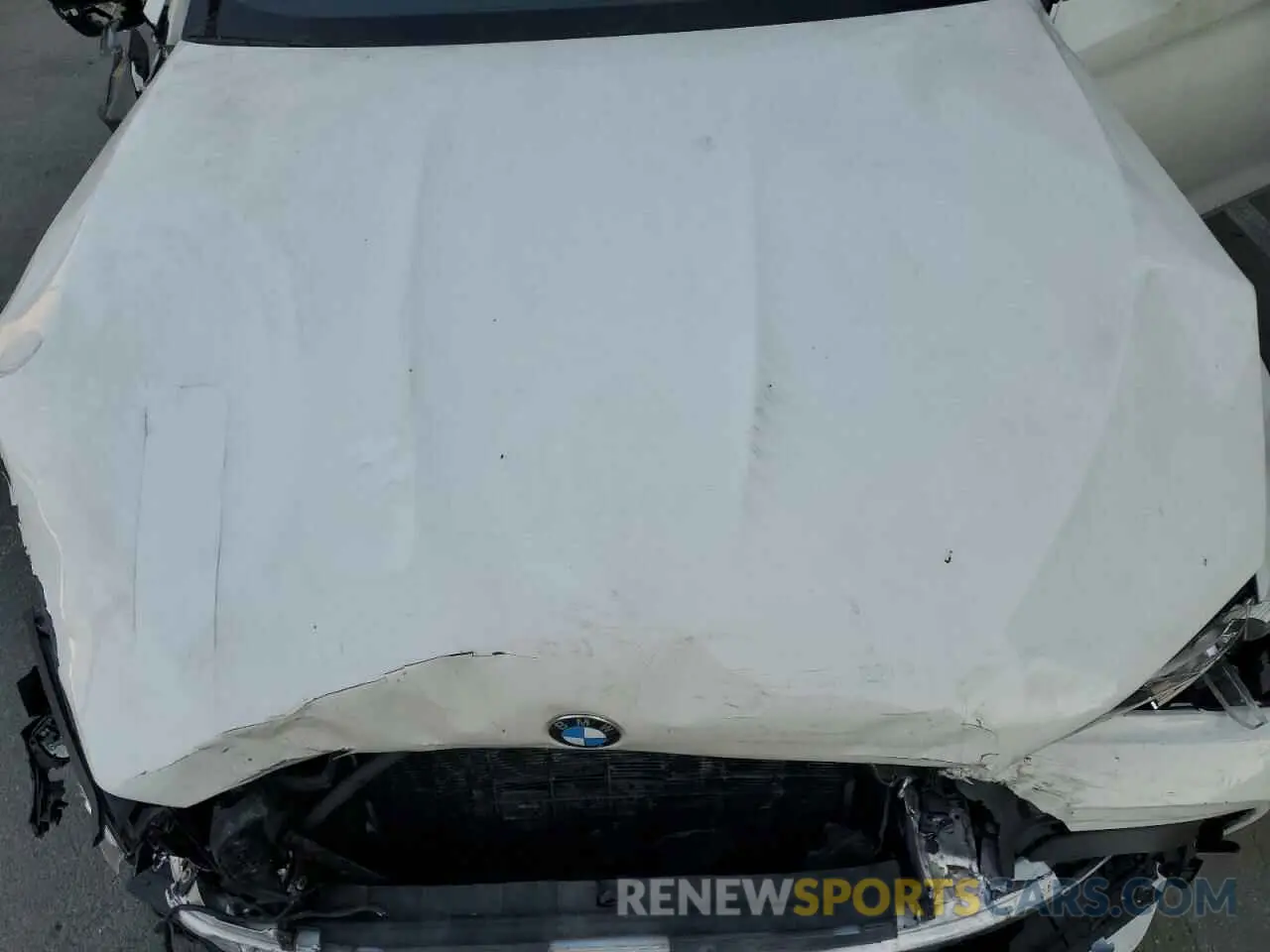 11 Photograph of a damaged car WBS83CH07NCK07614 BMW M5 2022