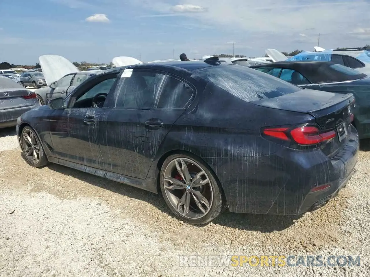 2 Фотография поврежденного автомобиля WBA13BK07PCL43527 BMW M5 2023