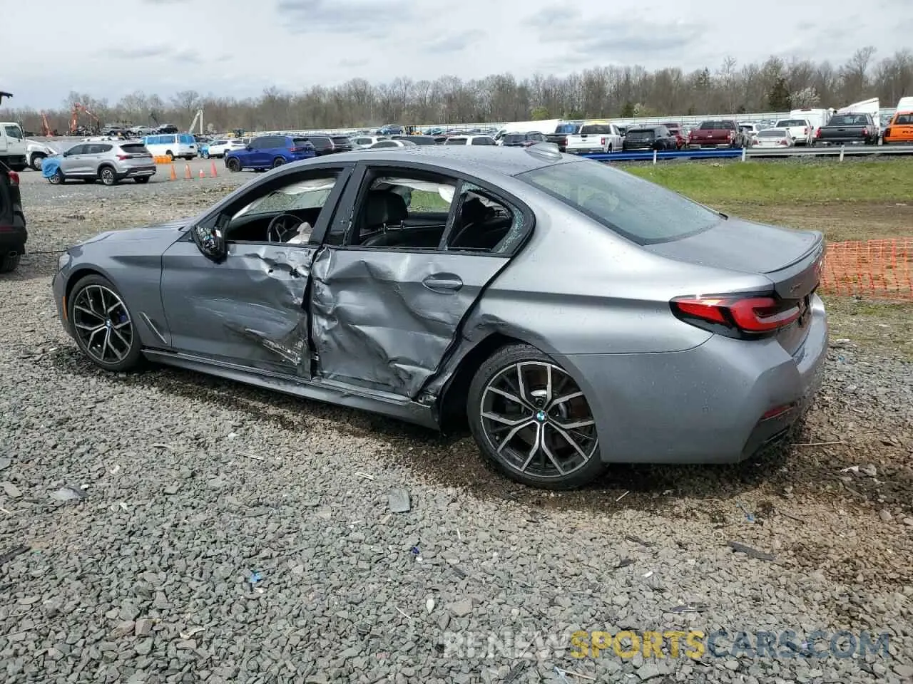 2 Фотография поврежденного автомобиля WBA13BK0XPCL37043 BMW M5 2023