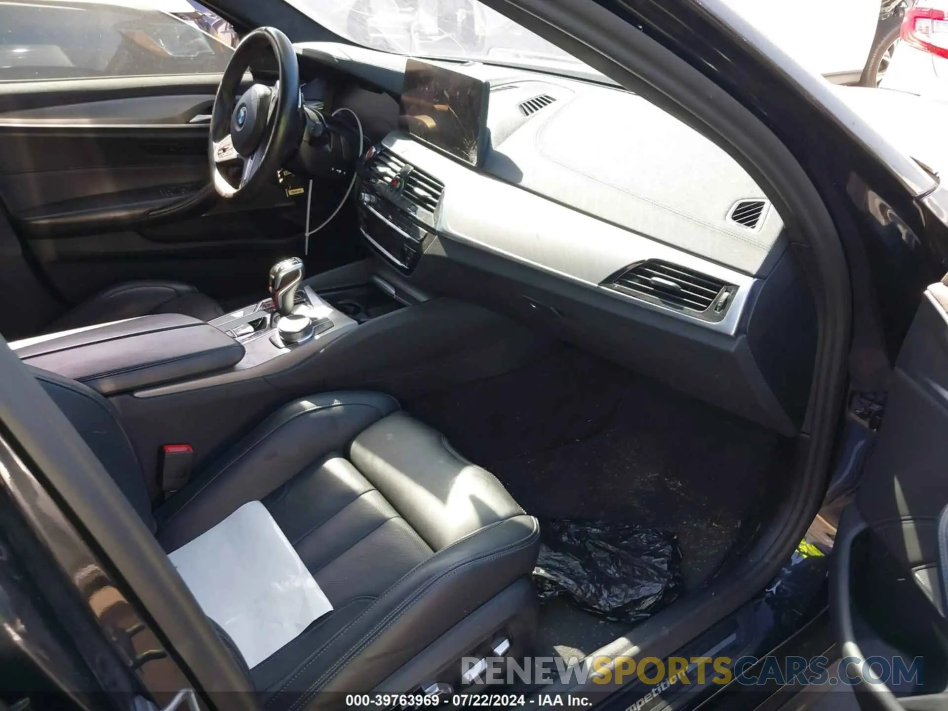 5 Фотография поврежденного автомобиля WBS83CH06PCL31246 BMW M5 2023