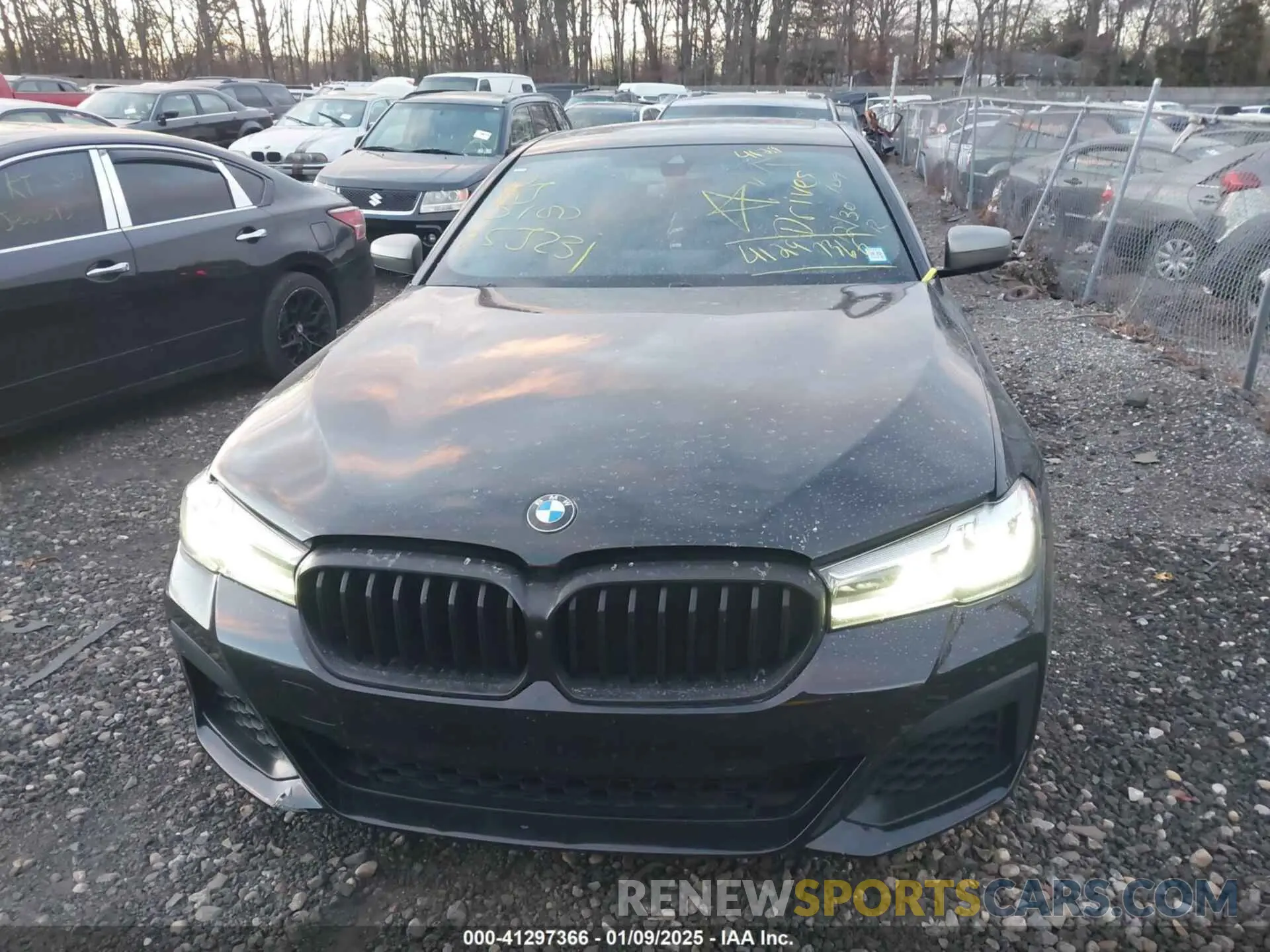 11 Photograph of a damaged car WBA13BK01NCH76521 BMW M550 2022