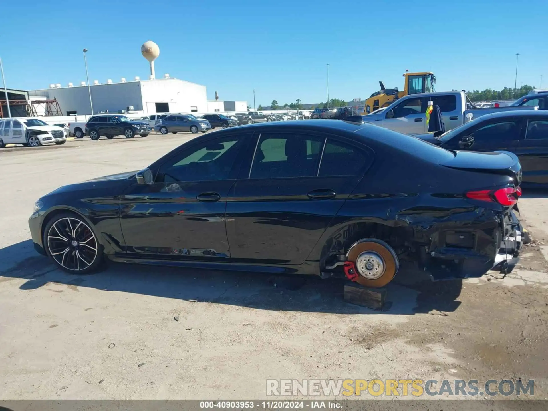 15 Photograph of a damaged car WBA13BK00PCM39225 BMW M550 2023