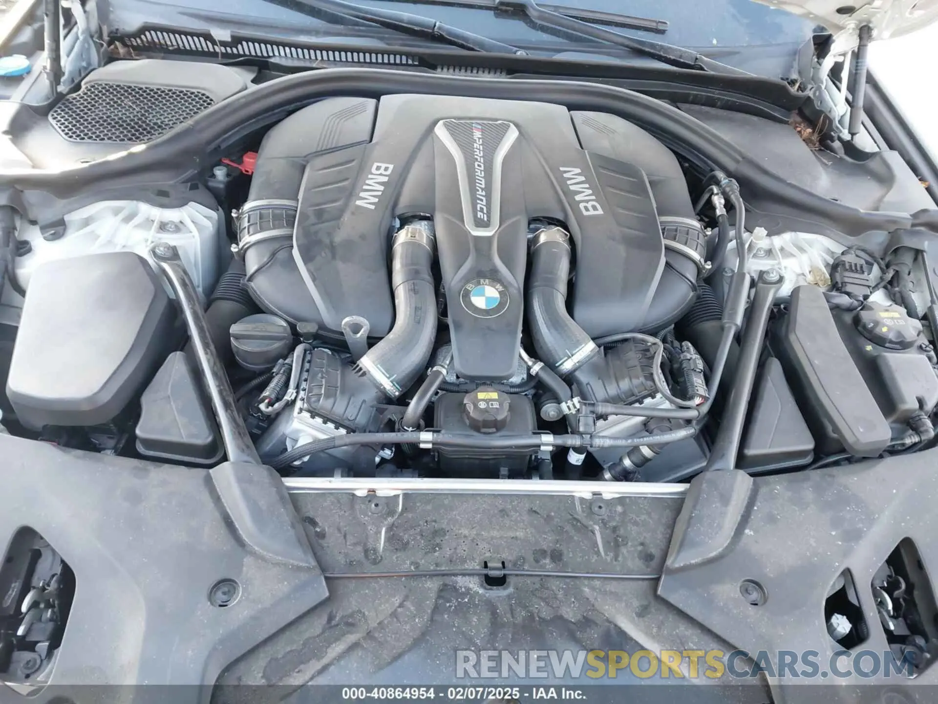 10 Фотография поврежденного автомобиля WBAJB9C51KB464204 BMW M550I 2019