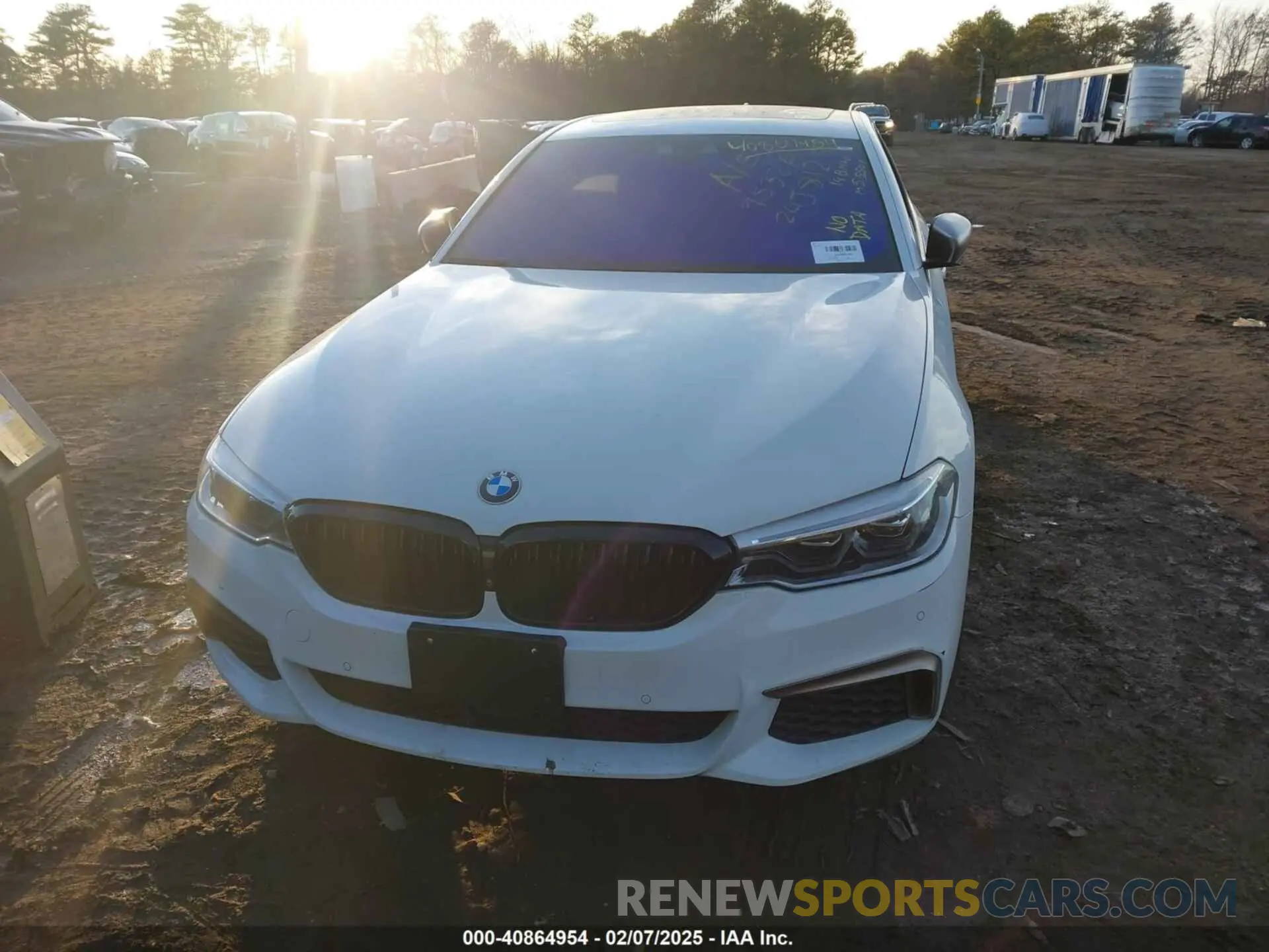 6 Фотография поврежденного автомобиля WBAJB9C51KB464204 BMW M550I 2019