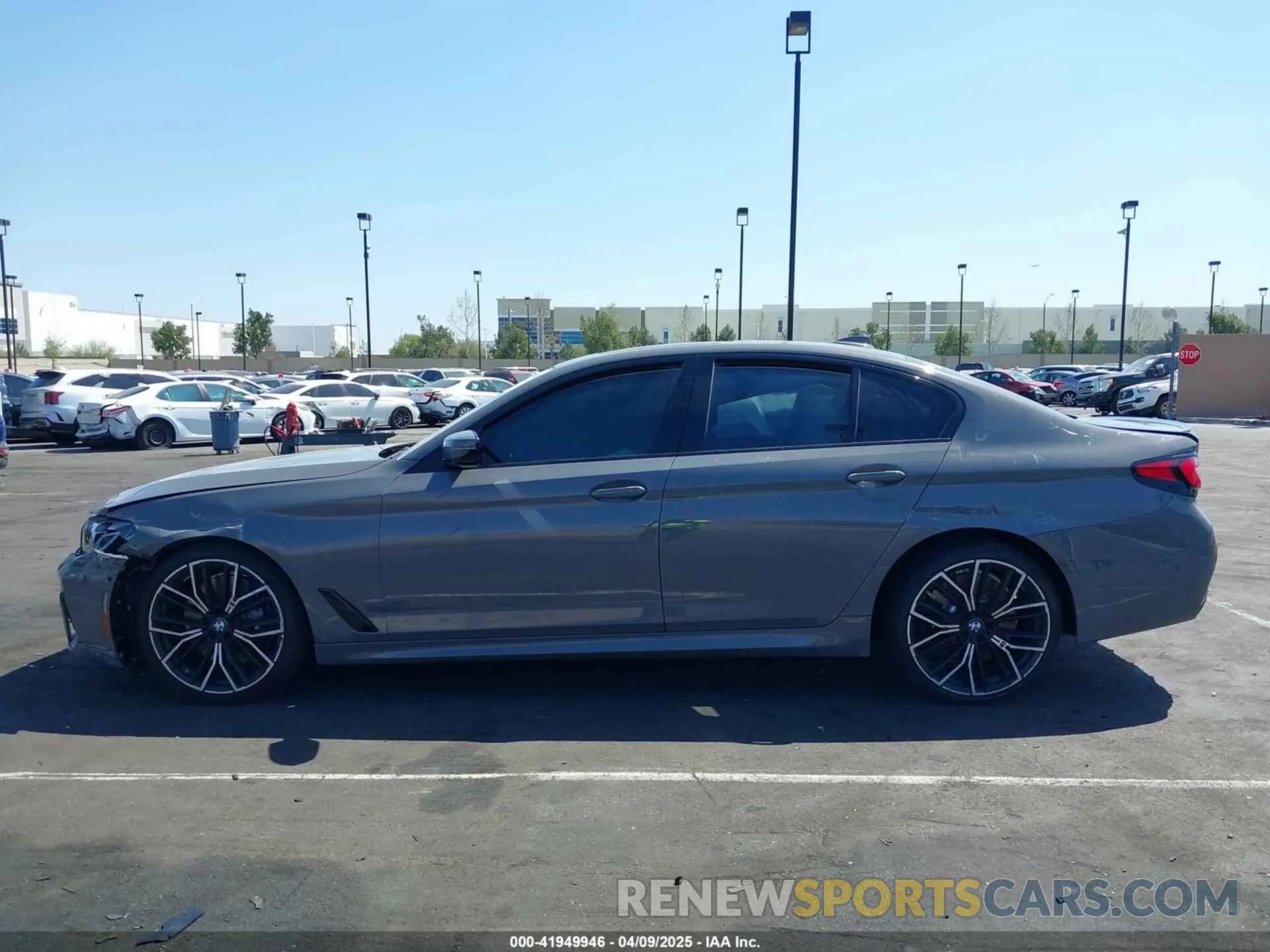 14 Фотография поврежденного автомобиля WBA13BK04MCF86288 BMW M550I 2021