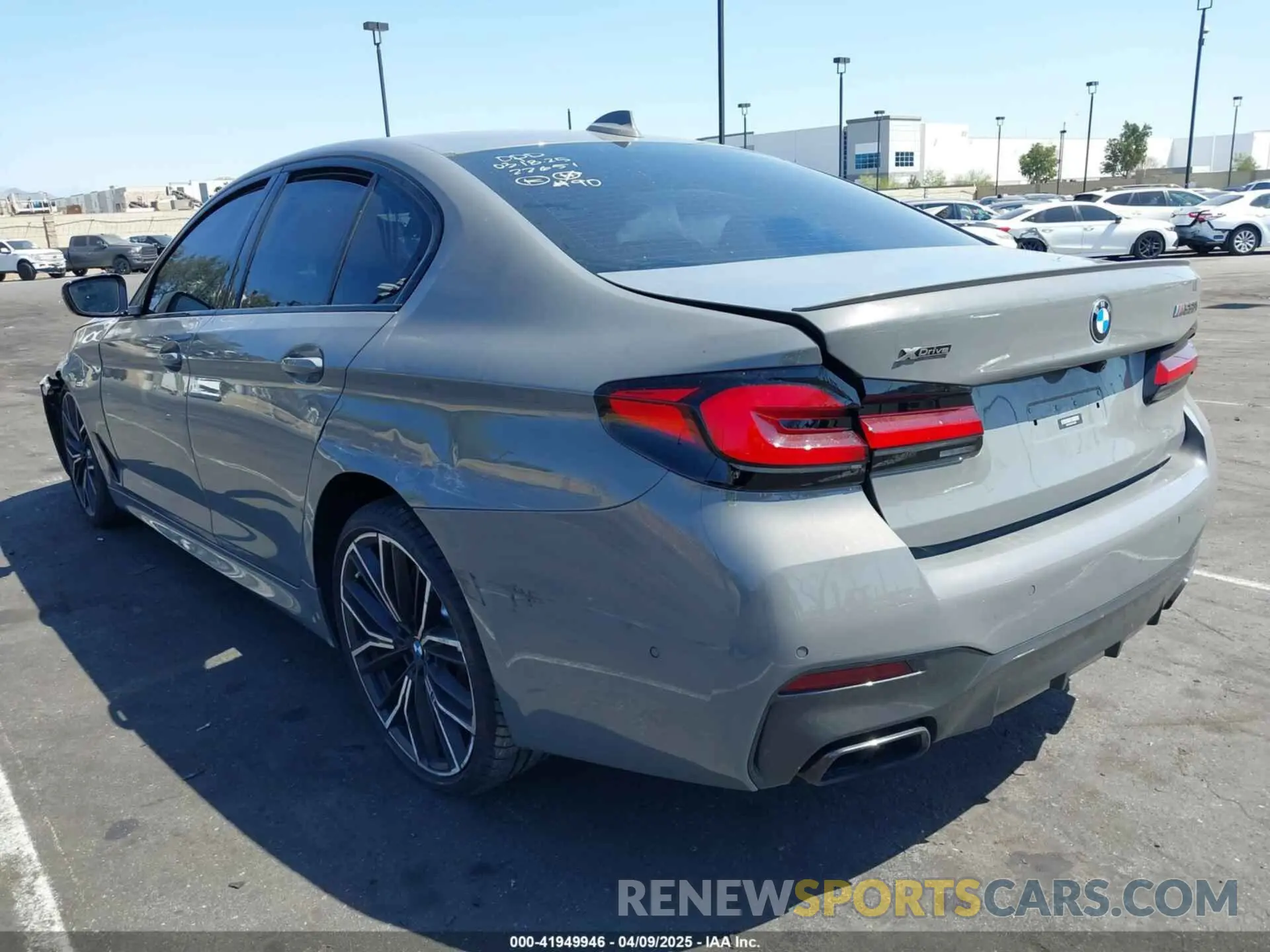 3 Фотография поврежденного автомобиля WBA13BK04MCF86288 BMW M550I 2021