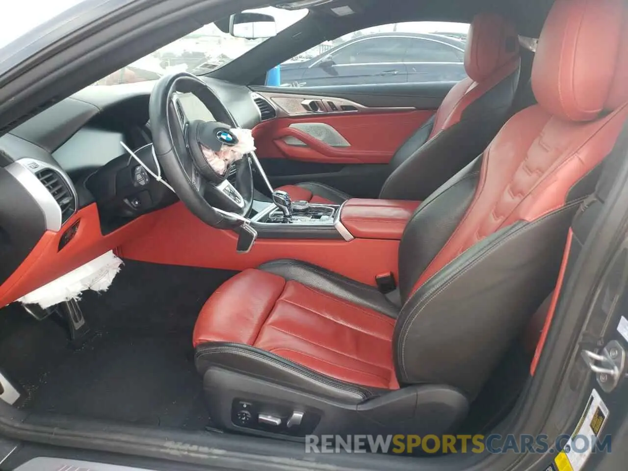 7 Photograph of a damaged car WBABC4C51KBU96056 BMW M8 2019