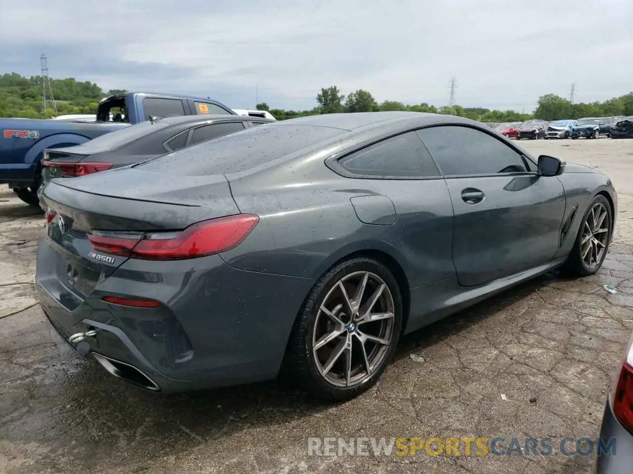 3 Фотография поврежденного автомобиля WBABC4C51KBU96543 BMW M8 2019