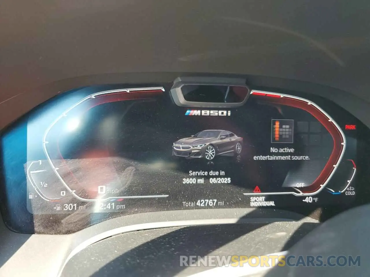 9 Photograph of a damaged car WBABC4C53KBU96351 BMW M8 2019