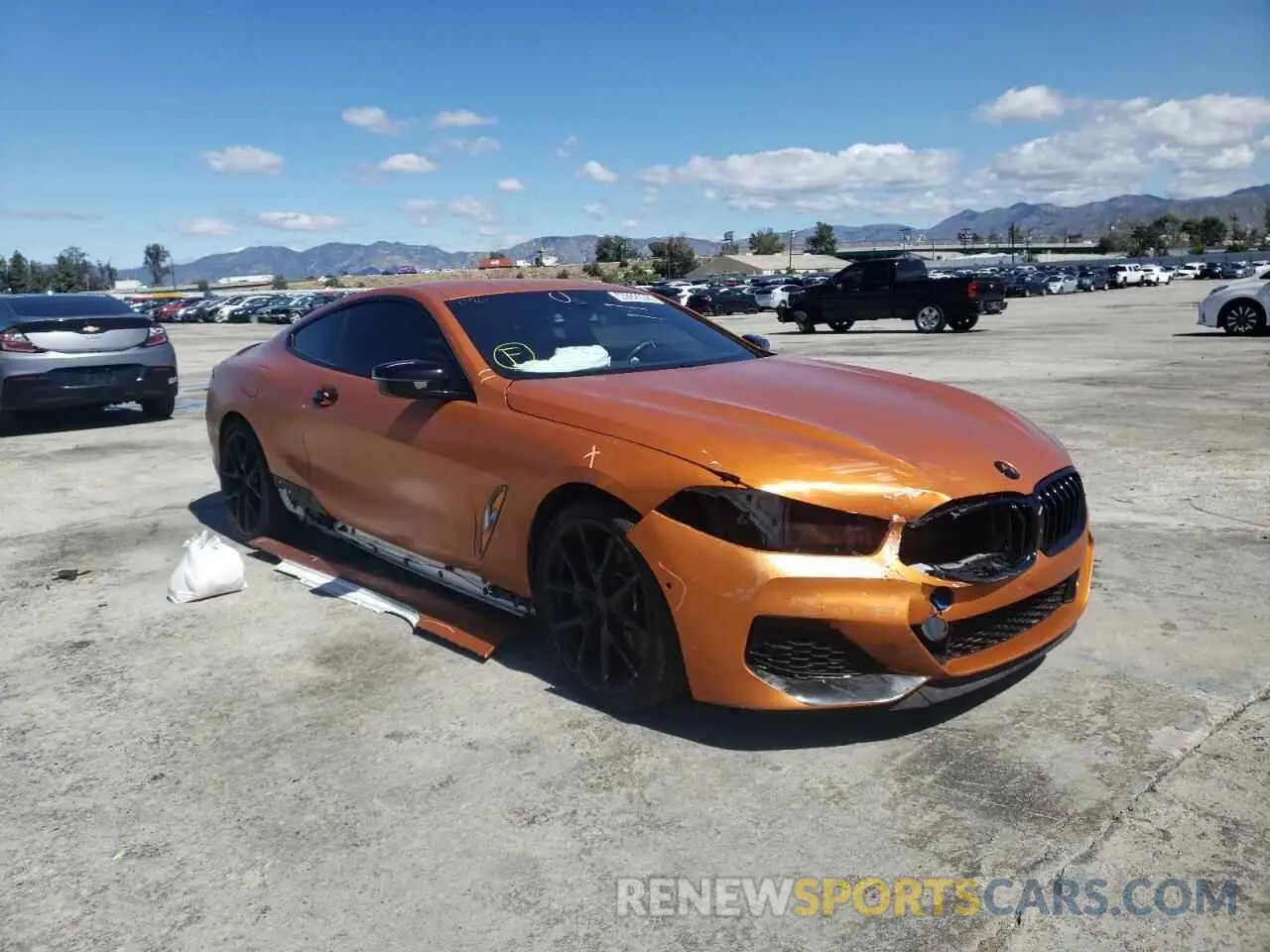 1 Photograph of a damaged car WBABC4C55KBU96223 BMW M8 2019