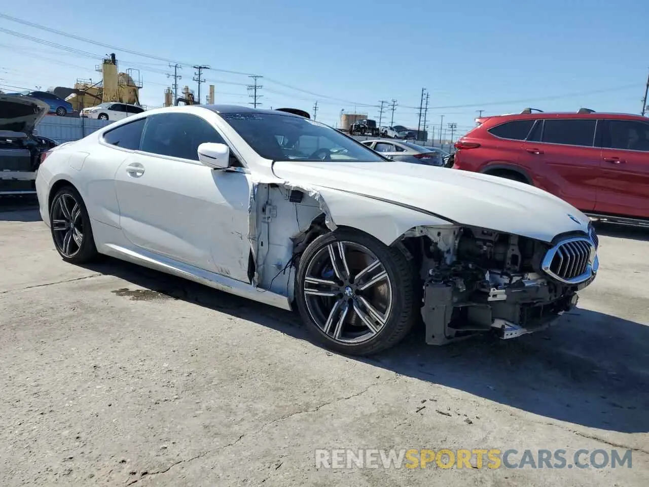 4 Photograph of a damaged car WBABC4C56KBJ35745 BMW M8 2019