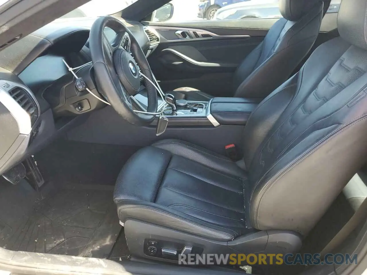7 Photograph of a damaged car WBABC4C56KBJ35745 BMW M8 2019