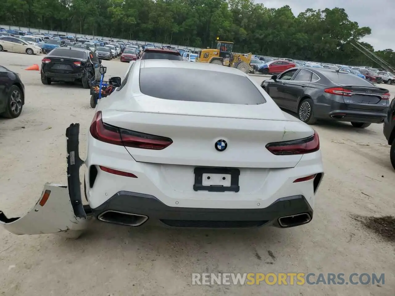 6 Фотография поврежденного автомобиля WBABC4C5XKBU96184 BMW M8 2019