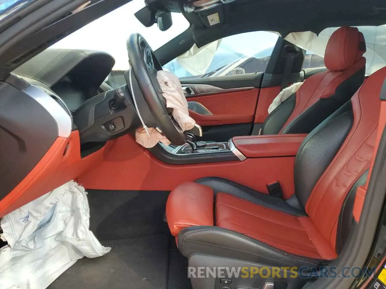 7 Фотография поврежденного автомобиля WBAGV8C07LBP48826 BMW M8 2020