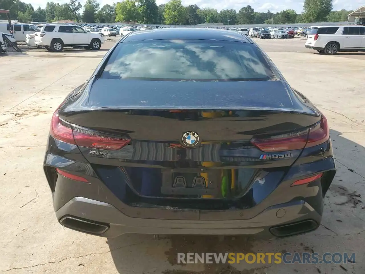6 Фотография поврежденного автомобиля WBAGV8C08LCD46679 BMW M8 2020