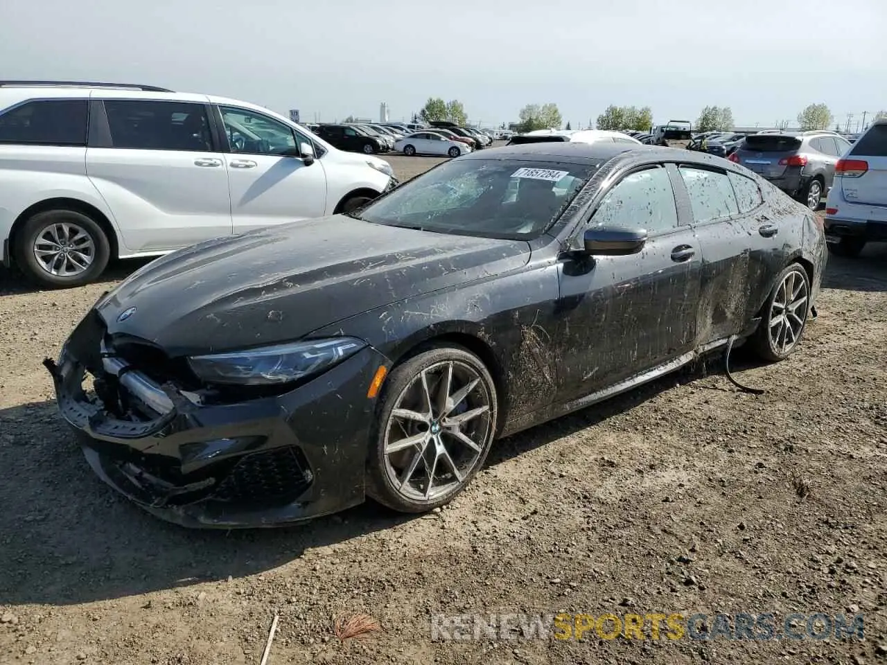 1 Photograph of a damaged car WBAGV8C09LCD82171 BMW M8 2020