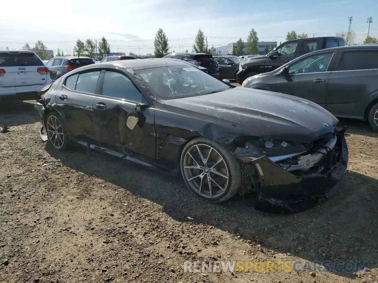 4 Photograph of a damaged car WBAGV8C09LCD82171 BMW M8 2020