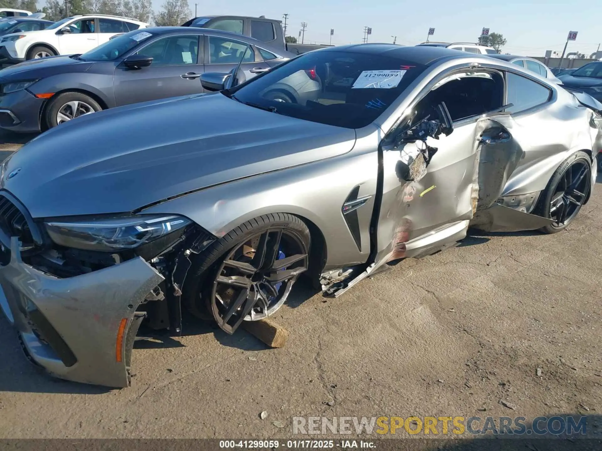 6 Photograph of a damaged car WBSAE0C00LCD21181 BMW M8 2020
