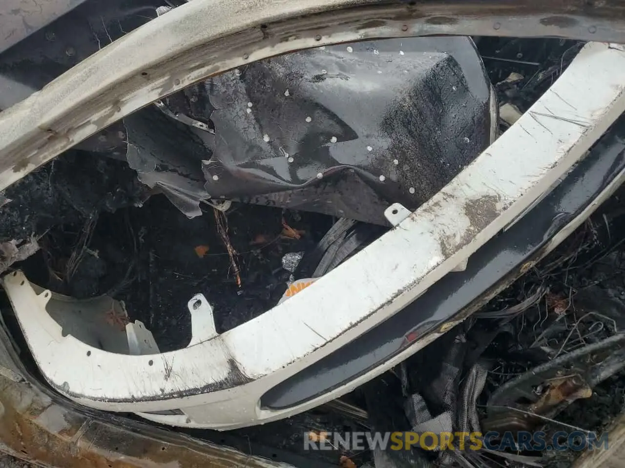 8 Photograph of a damaged car WBSAE0C00LCD68212 BMW M8 2020