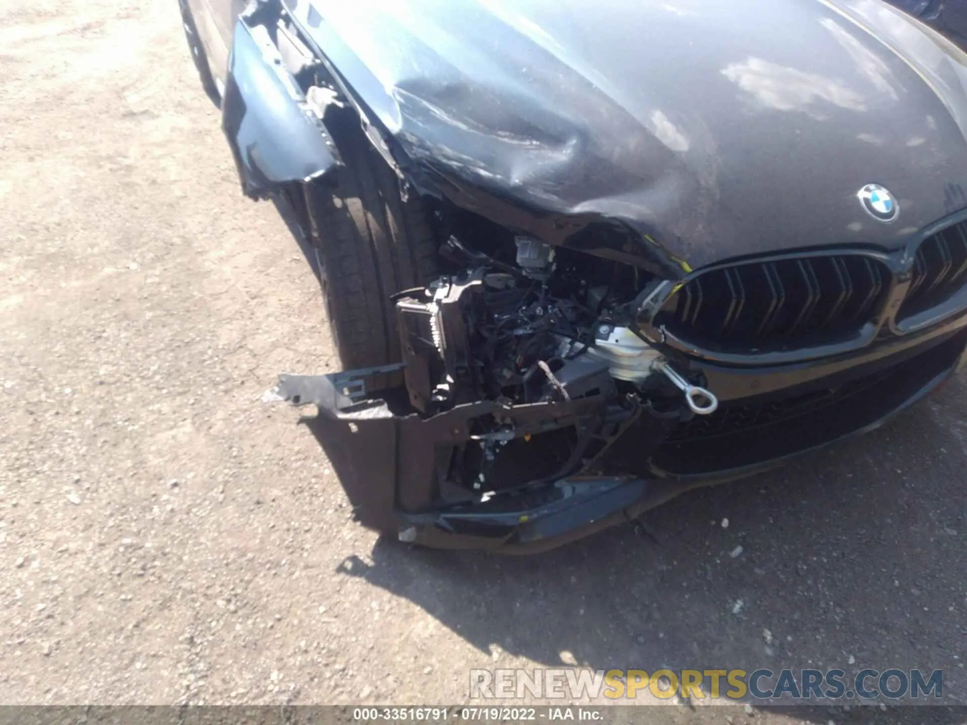 6 Photograph of a damaged car WBSAE0C02LBM08454 BMW M8 2020